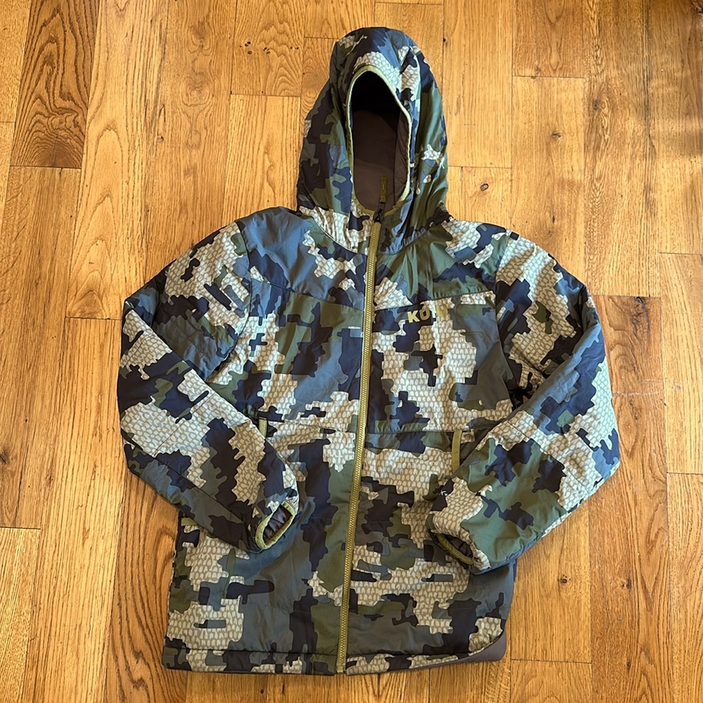 KUIU Versa Hooded Jacket Youth Large L Hunting Outdoors Camouflage Reversible